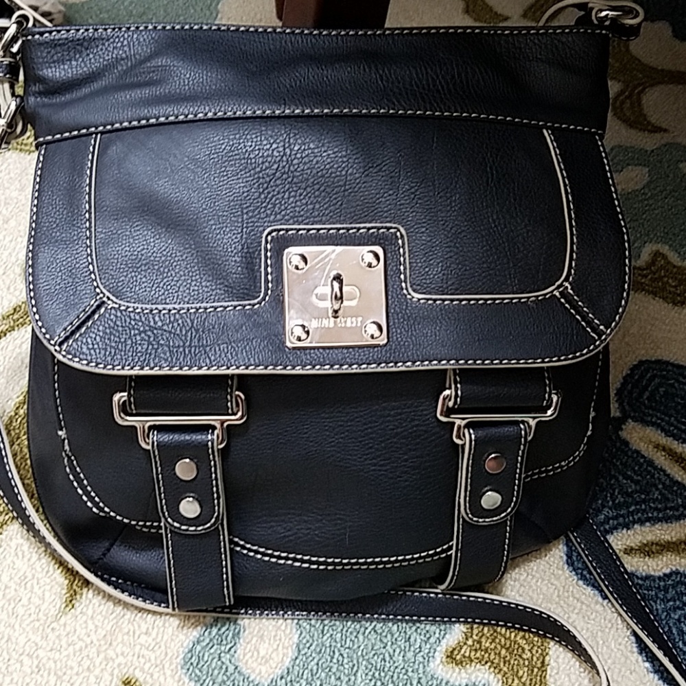 Nine West Black Snap Open Crossbody